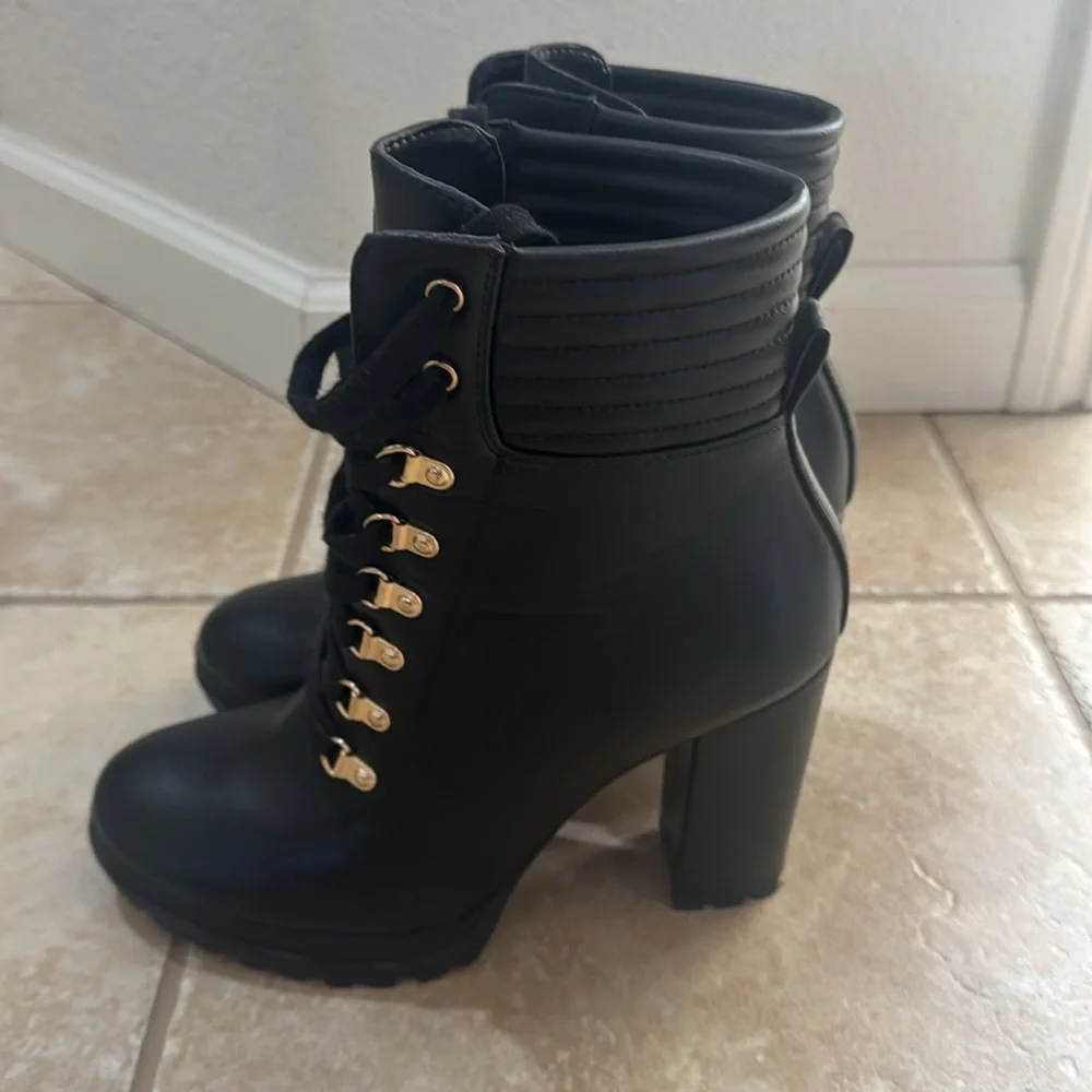 Booties - Picture 3 of 9
